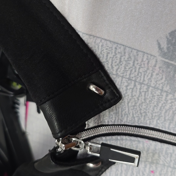 Jamie Sadock Womens Small Pink and Black Golf Top w/ Zipper, Metal Details - Picture 4 of 6